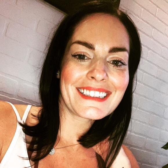 Meet your Posher, Aliesha - Picture 4 of 5